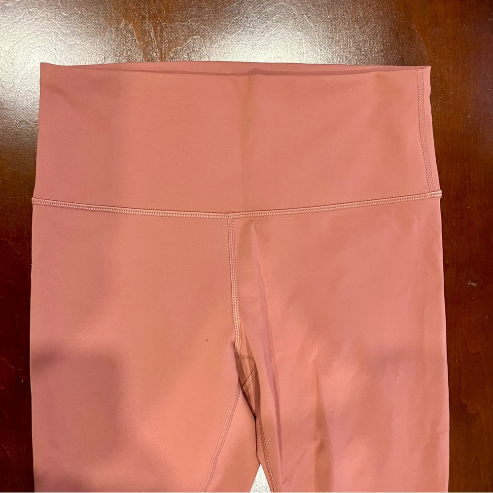 Lululemon wunder train high rise crop 21” size 8 brier rose